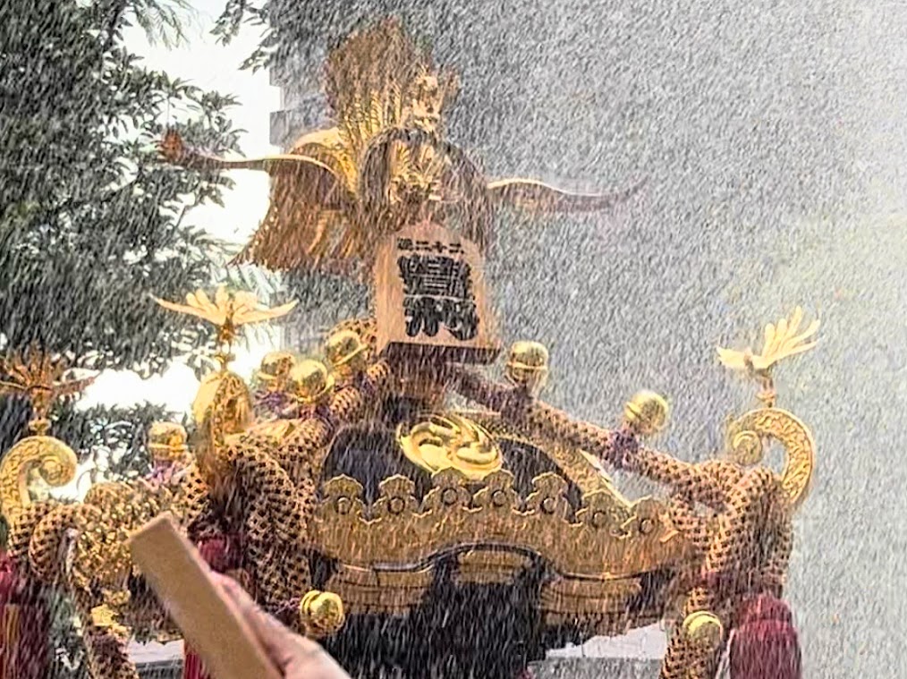 深川八幡祭り　水かけ祭り