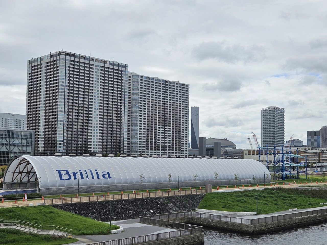 有明livedoor URBAN SPORTS PARKの外観