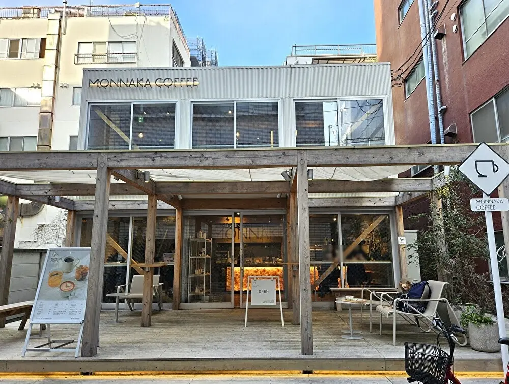 MONNAKA COFFEE外観