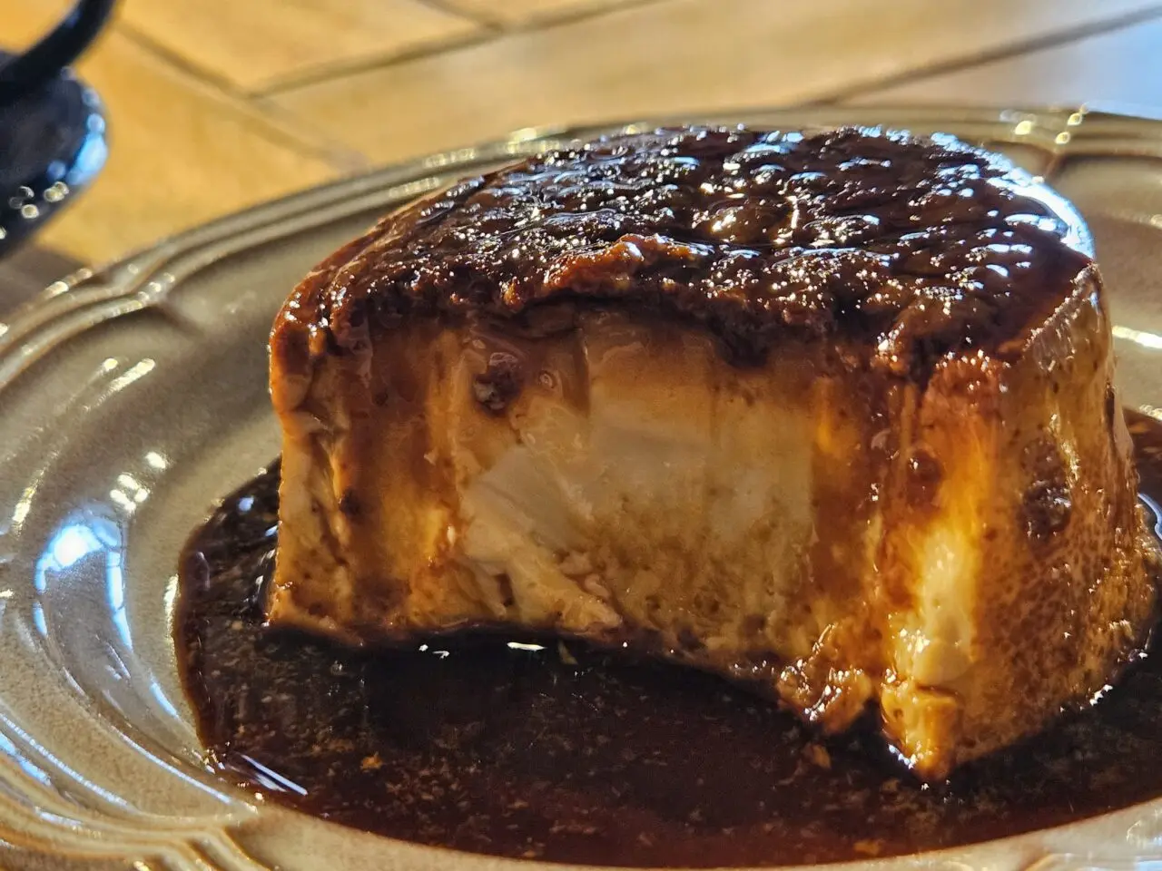 BAKU Coffee Roasters 莫珈琲焙煎所でコーヒーとプリンを