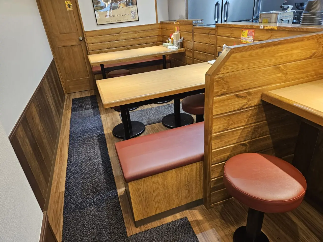 ラーメン店「豚と脂。」がリニューアルオープン