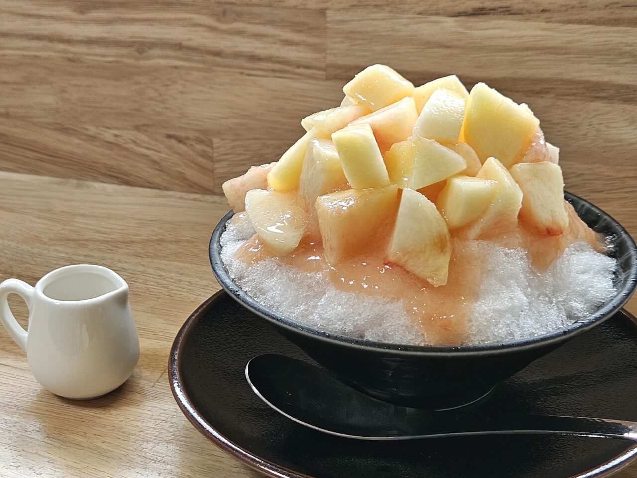 清澄白河カフェDayで、桃とアールグレイのかき氷を販売中