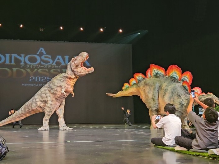 有明ガーデンで「ア・ダイナソーオデッセイ2025」が開幕