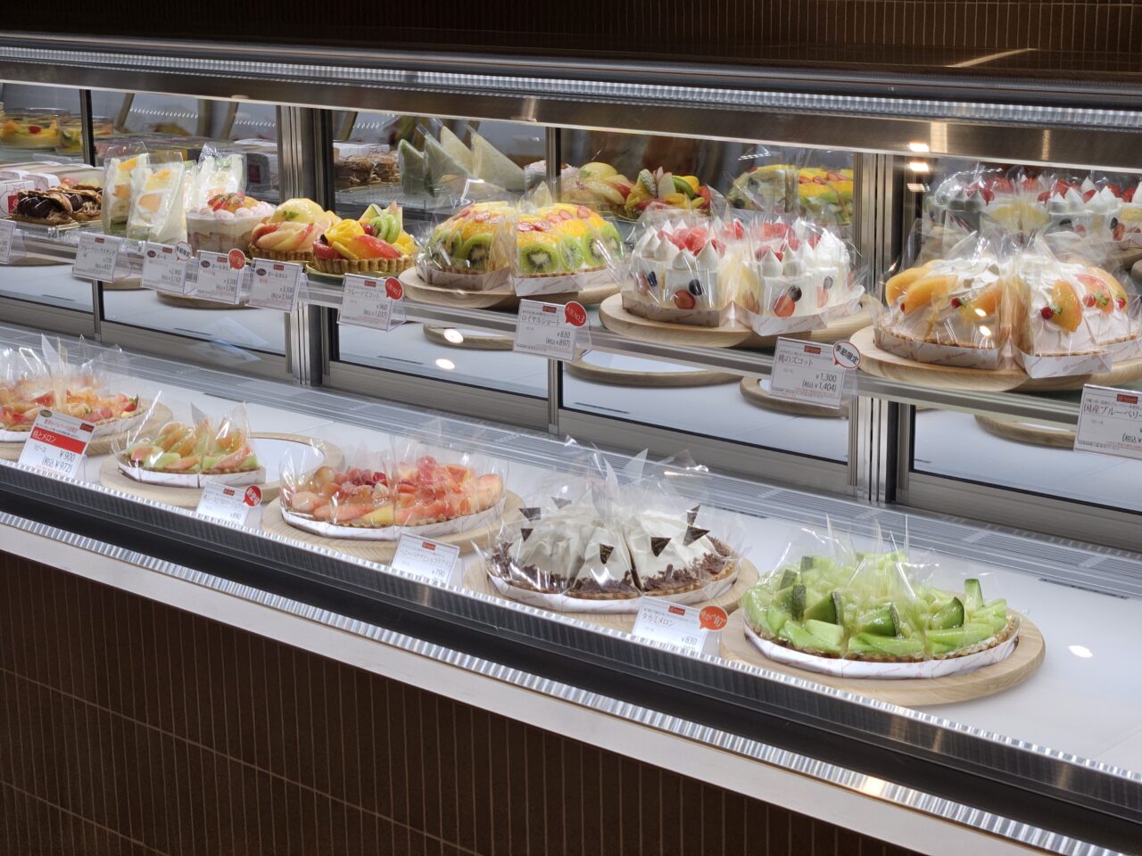 フルーツピークス　豊洲セイルパーク店でディナー限定コース開始