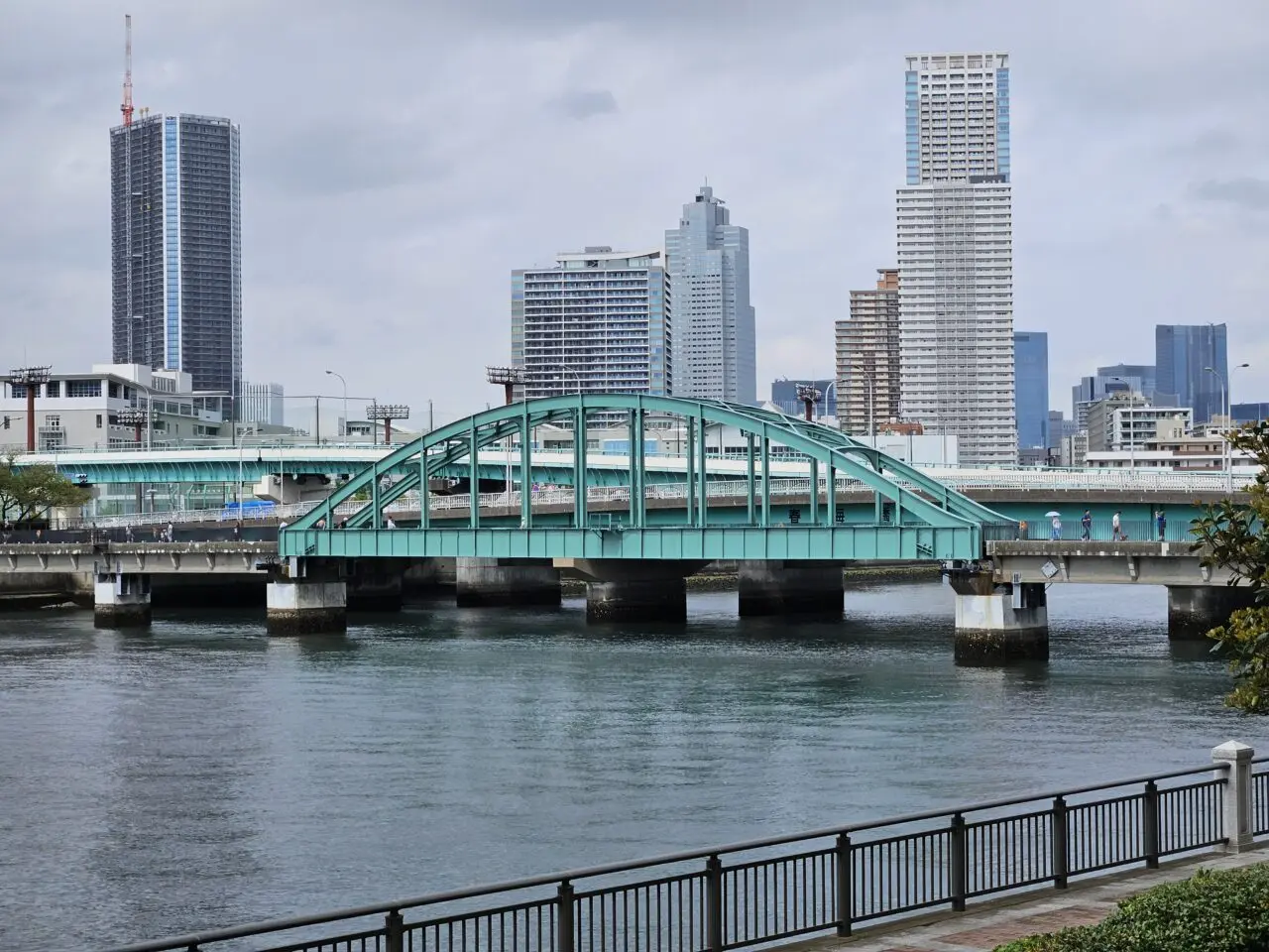 旧晴海鉄道橋が遊歩道で開通
