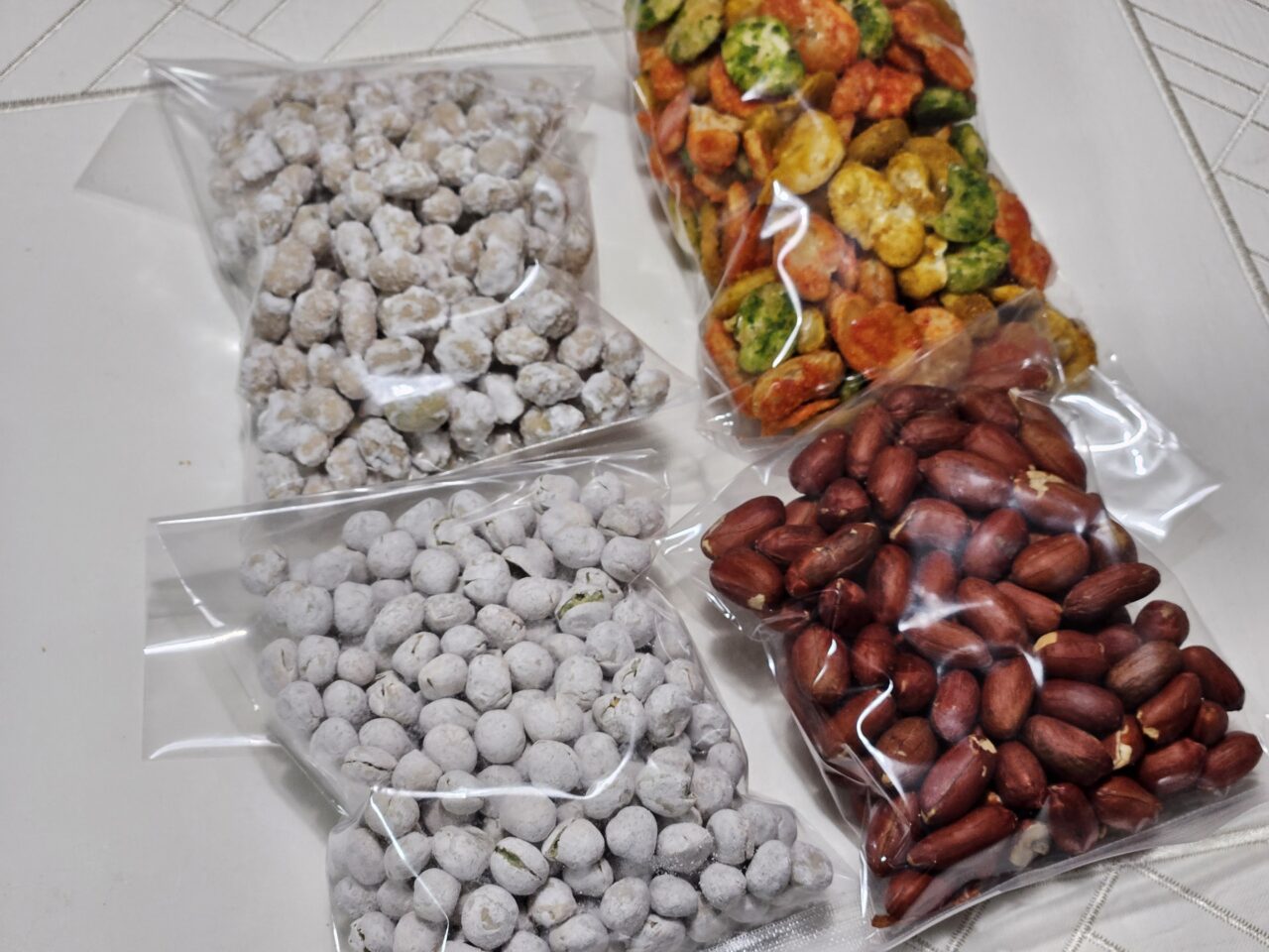 亀戸にある老舗のいり豆専門店「但元煎豆本店」