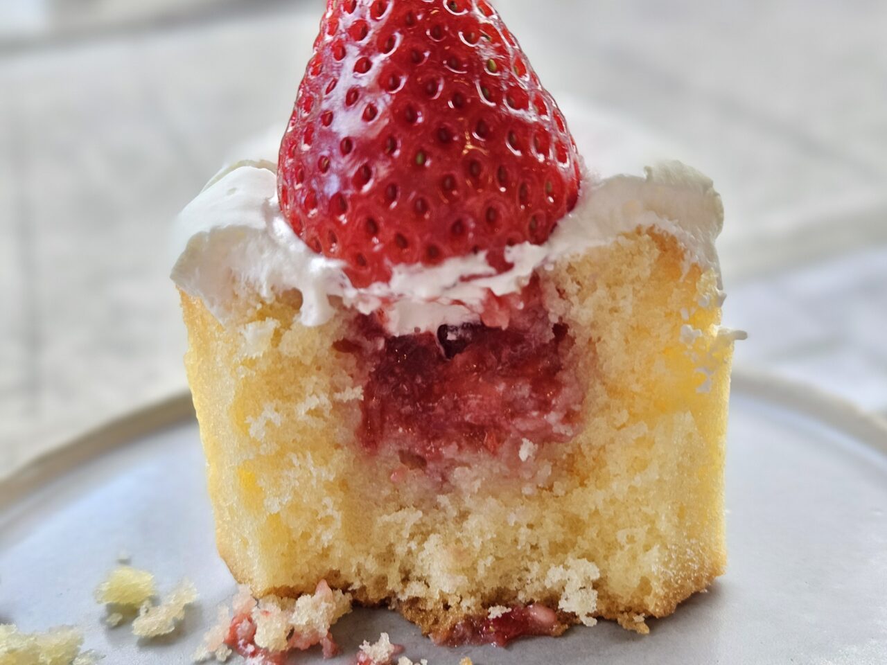 人情深川ご利益通りの「monzcafe」へ