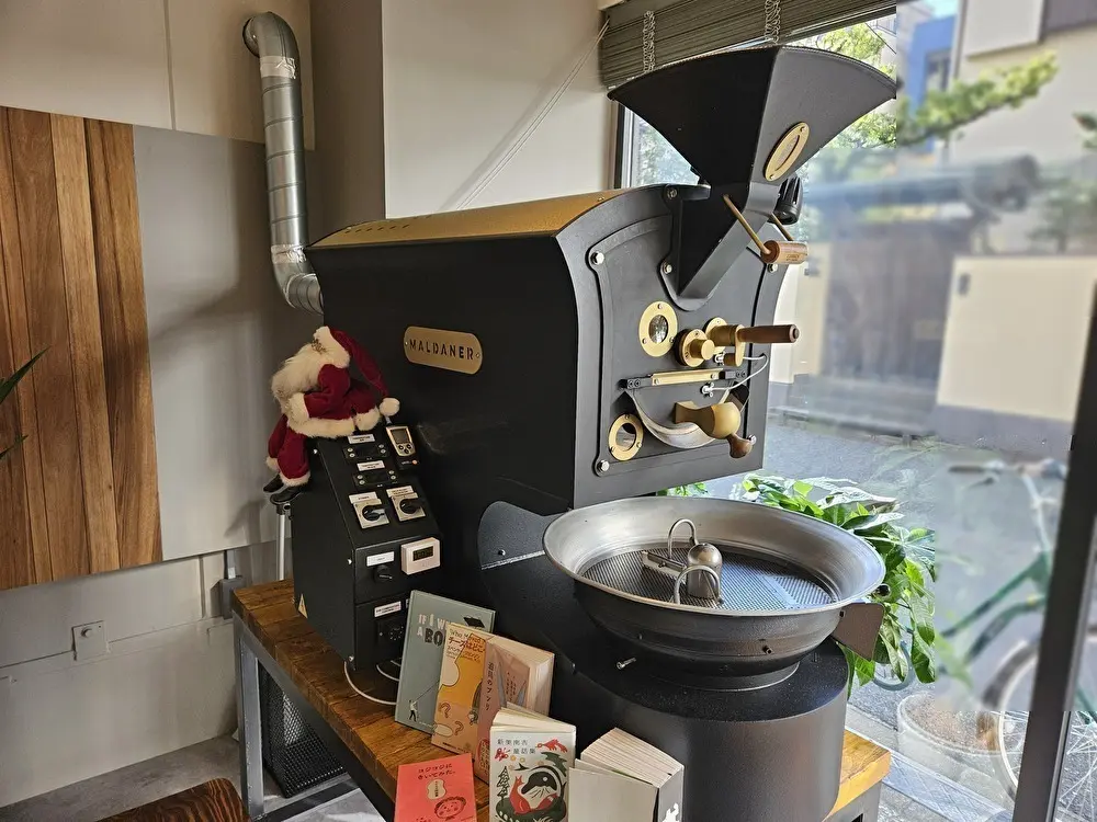 11月にオープンした深川和倉珈琲焙煎所