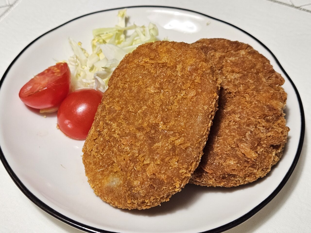 市村商店枝川支店のコロッケ