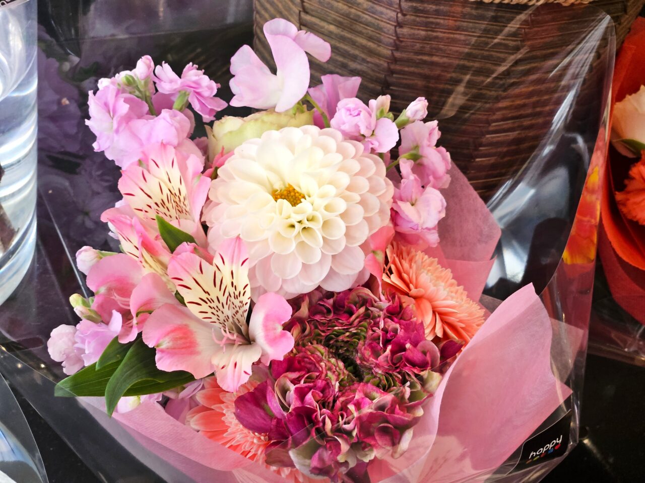 豊洲の花屋happyでアレンジメント