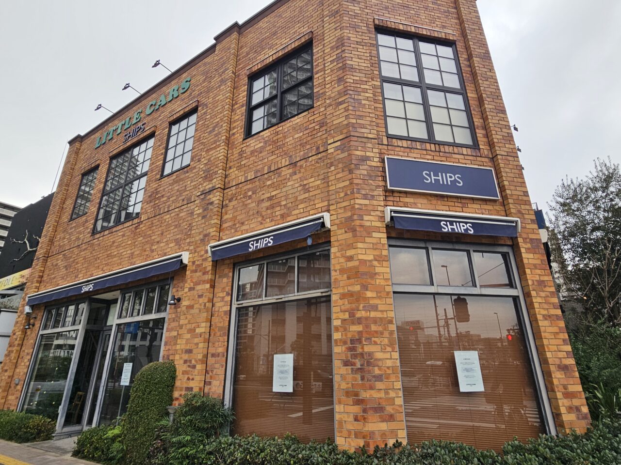 外観を見る
LITTLE CARS CAFE ＜Sweets＞が閉店