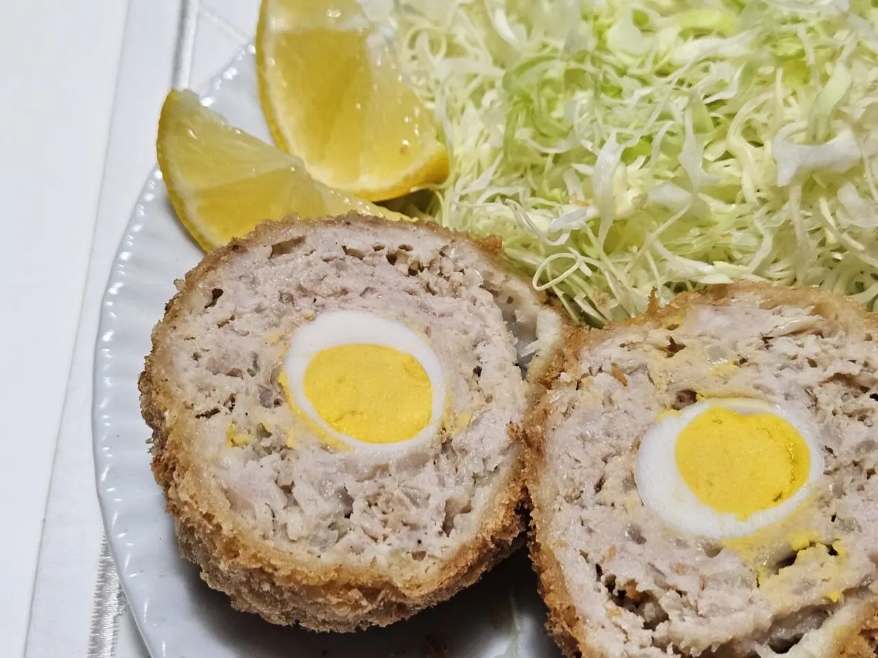 柳精肉店のコロッケ