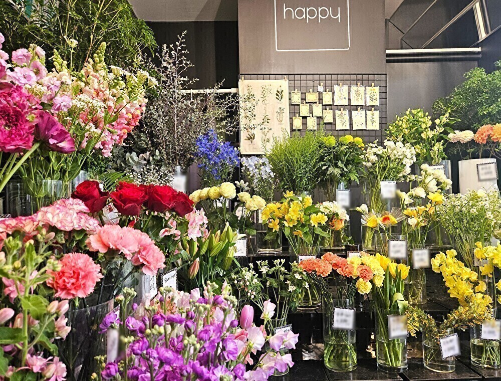 豊洲の花屋happyでアレンジメント