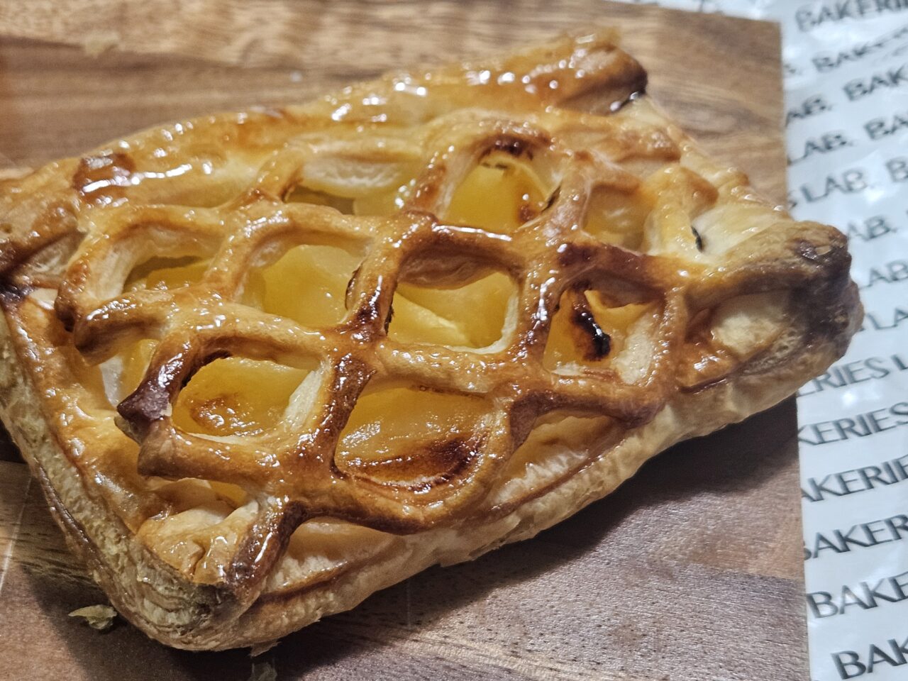 BAKERIES LAB西大島店のメロンパン