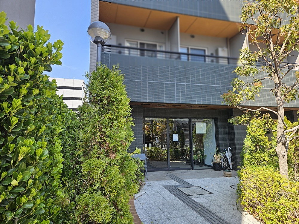 飲めるフレンチトースト」のカフェ「Raporu Tokyo」が閉店