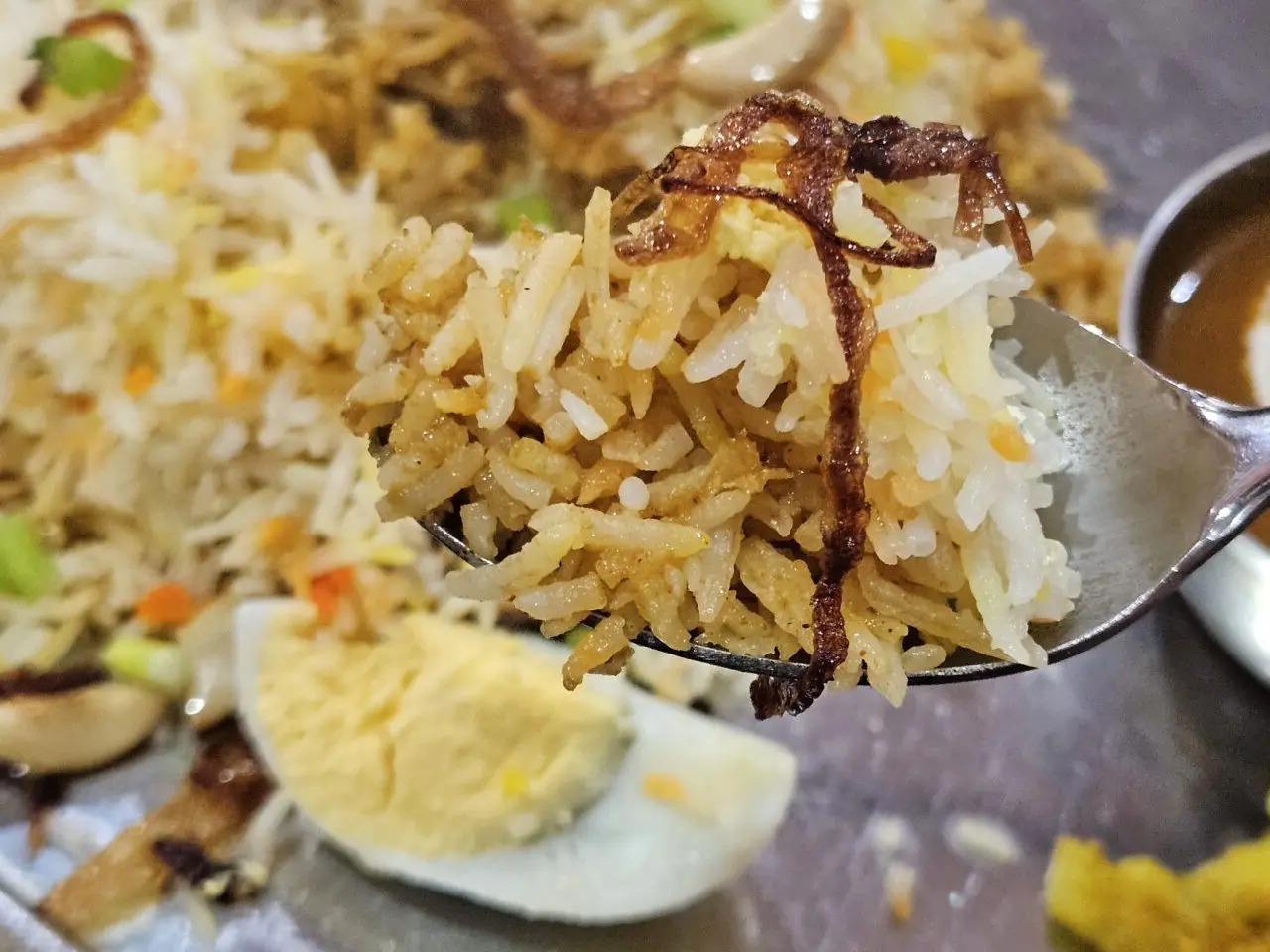 アジアンダイニング＆グリルバー ムナでランチ