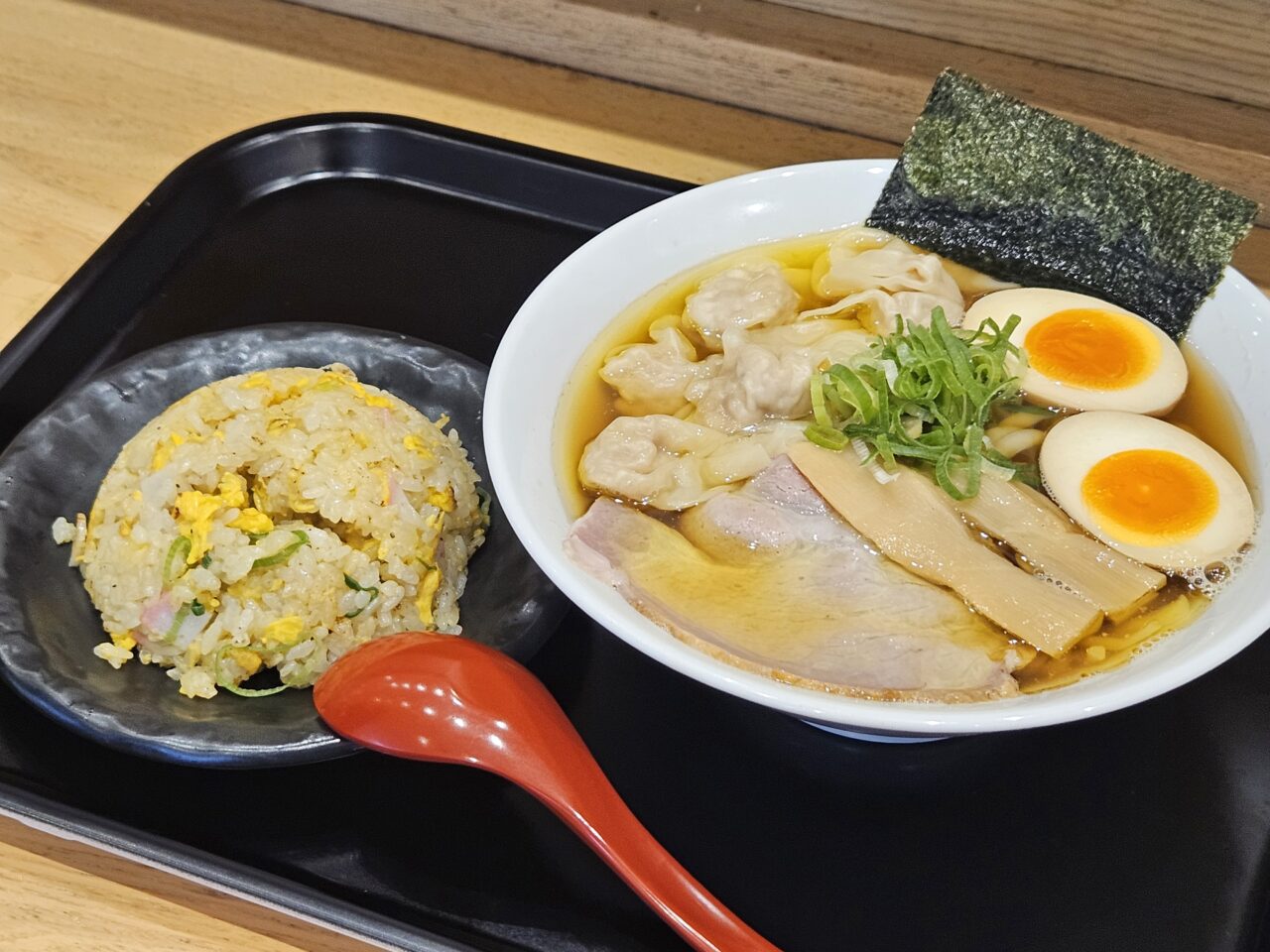 ららぽーと豊洲の「POPUPラーメン」第一弾「純麦わんたんめん」