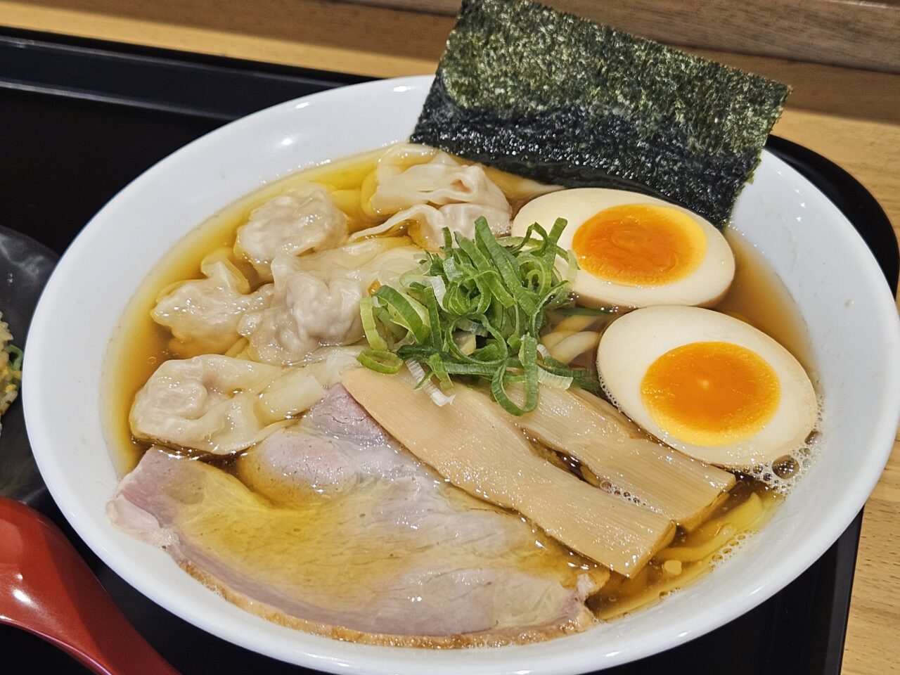 ららぽーと豊洲の「POPUPラーメン」第一弾「純麦わんたんめん」