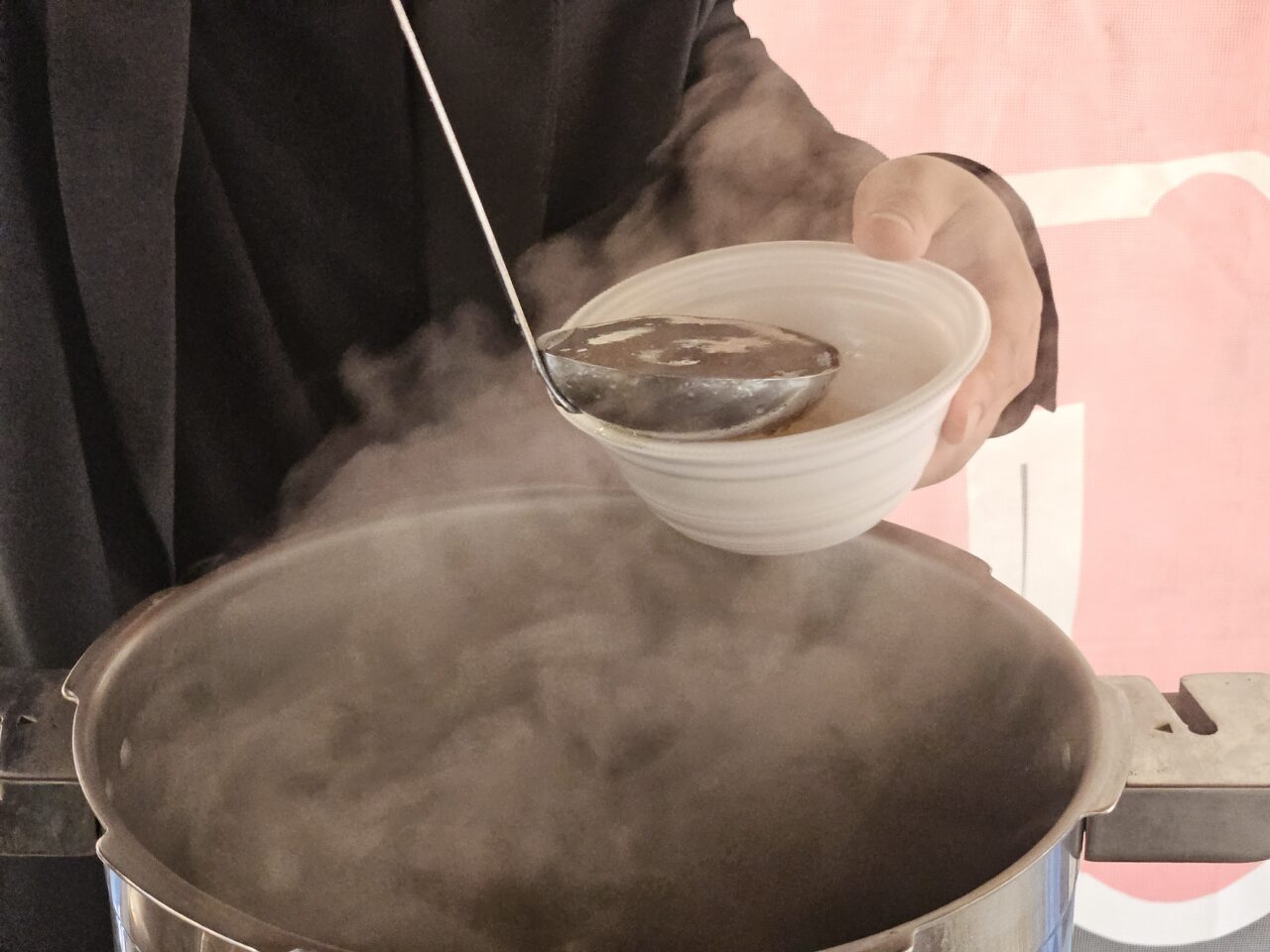 出張！浜焼き「うまか市場」がトピレックプラザで開催